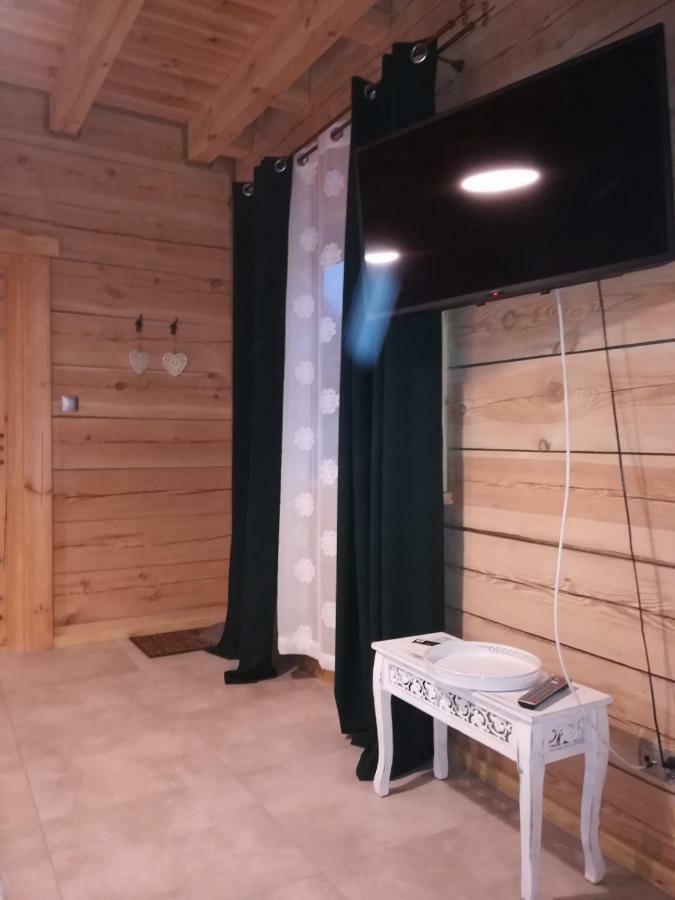 Fajna Chatka Ustrzyki Dolne Kültér fotó