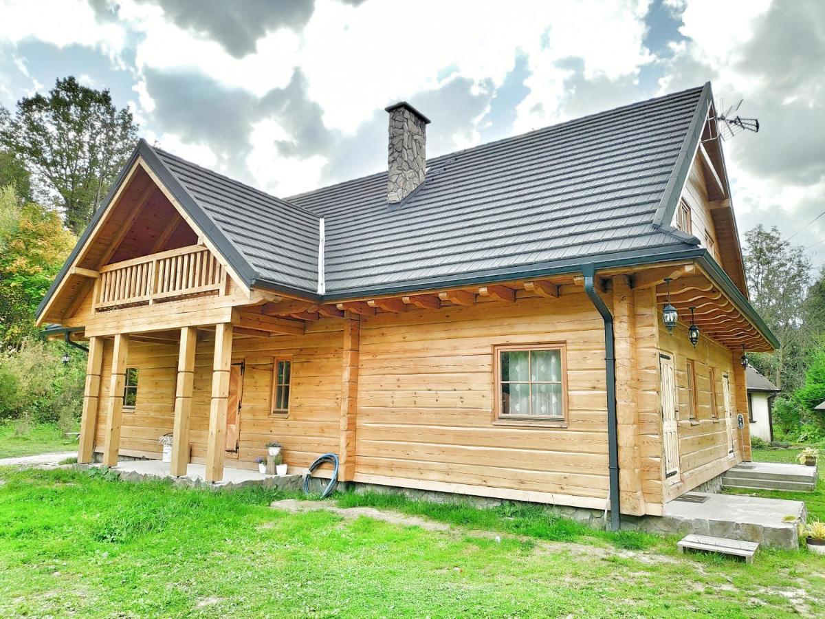 Fajna Chatka Ustrzyki Dolne Kültér fotó